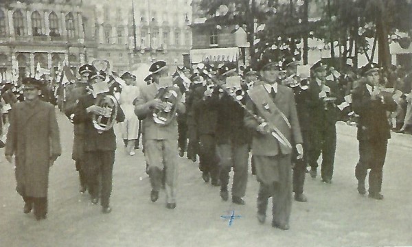 1. Mai-Aufmarsch Schwarzenbergplatz, Wien, 1951